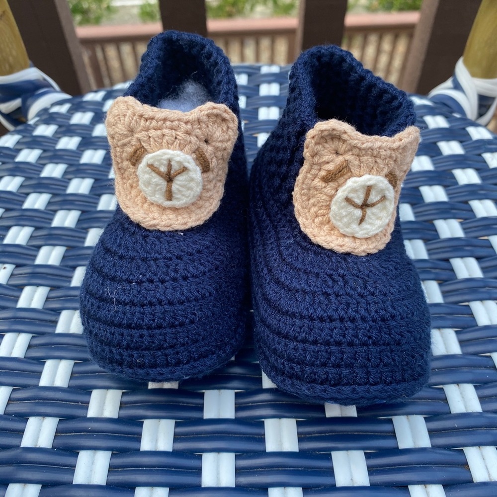 Crochet Navy Booties with Bear _ 12-18 months